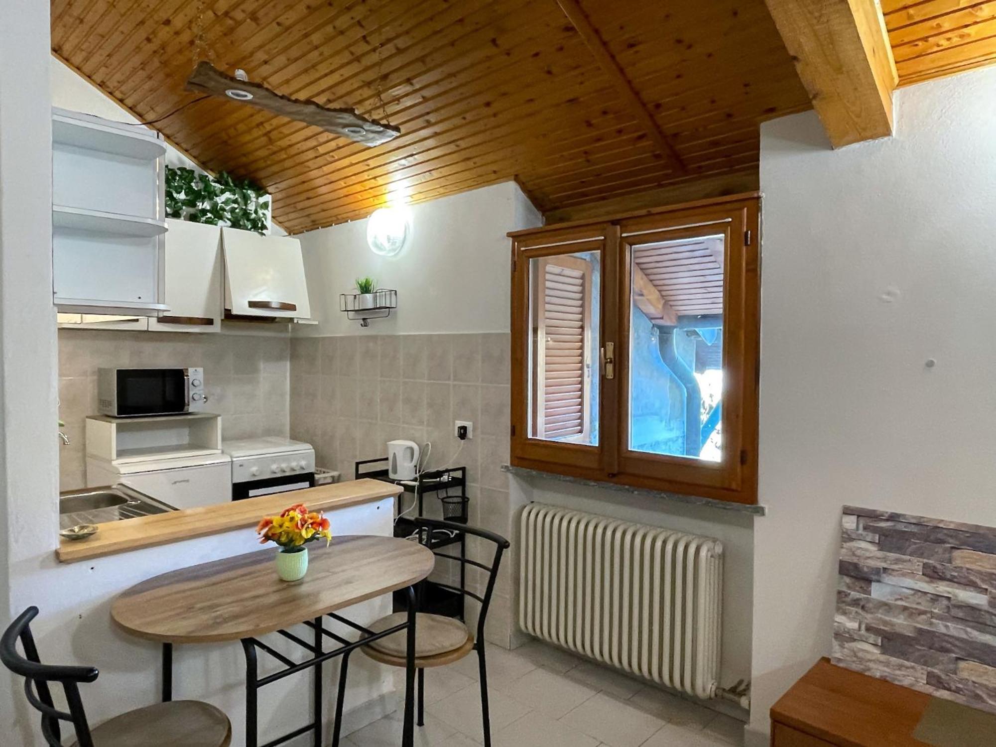 La Corte Dei Torri Loft On The Lake Oliveto Lario Экстерьер фото