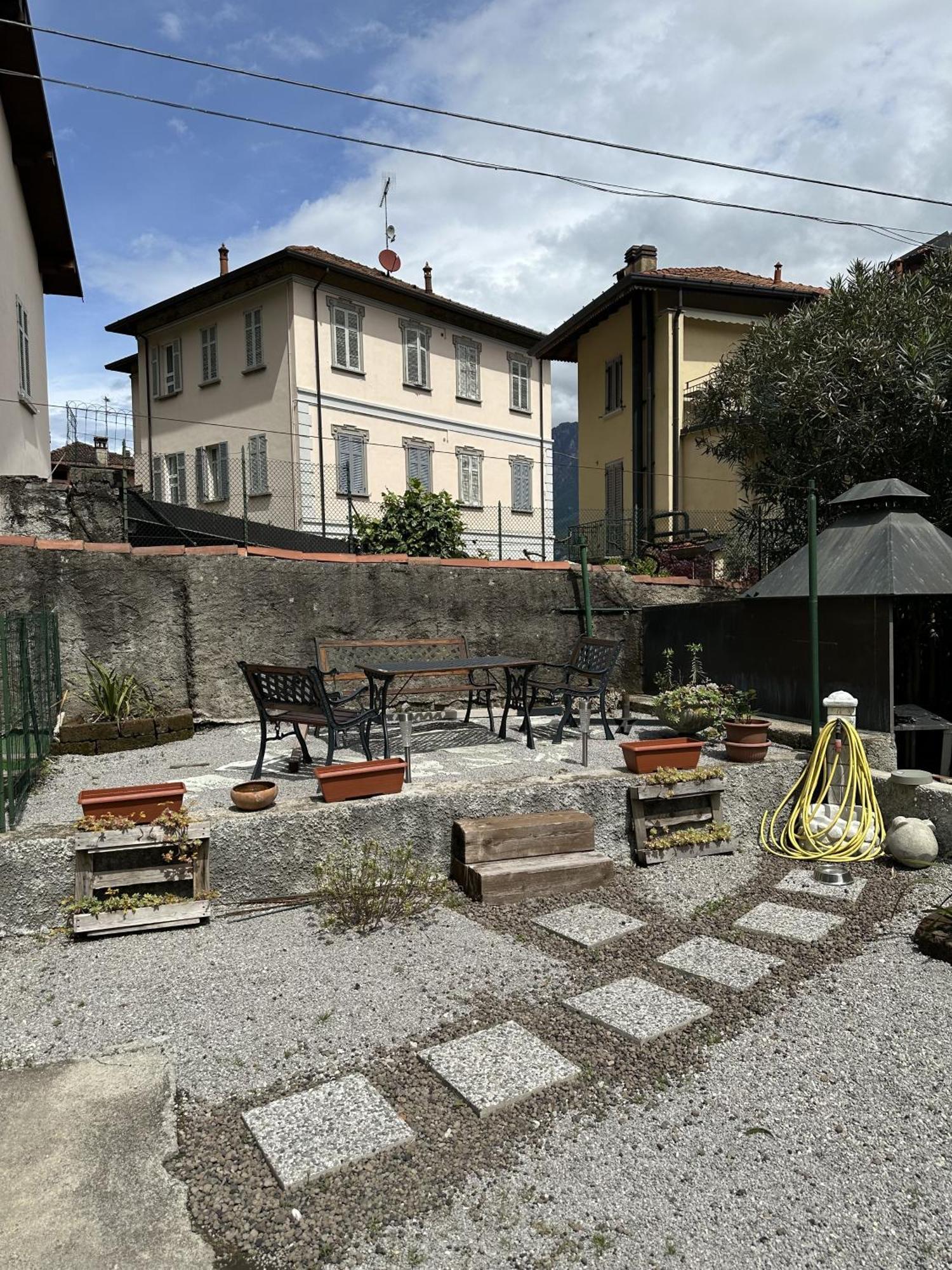 La Corte Dei Torri Loft On The Lake Oliveto Lario Экстерьер фото