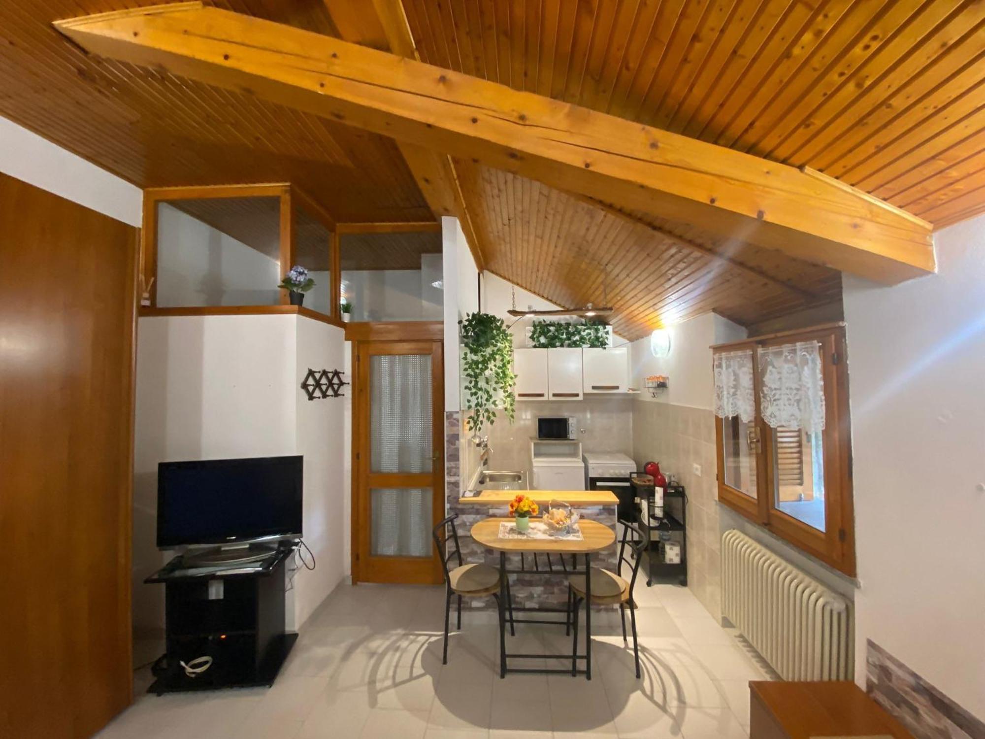 La Corte Dei Torri Loft On The Lake Oliveto Lario Экстерьер фото